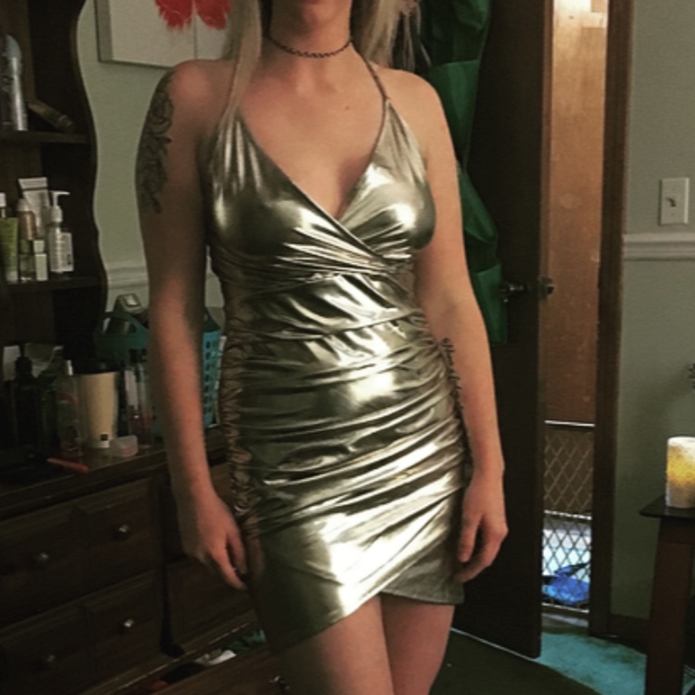 Brand new never worn Party dress 🎈